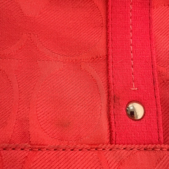 Pink Coach crossbody bag - Picture 8 of 11